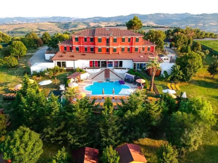 LOCALI BDSM IN ITALIA